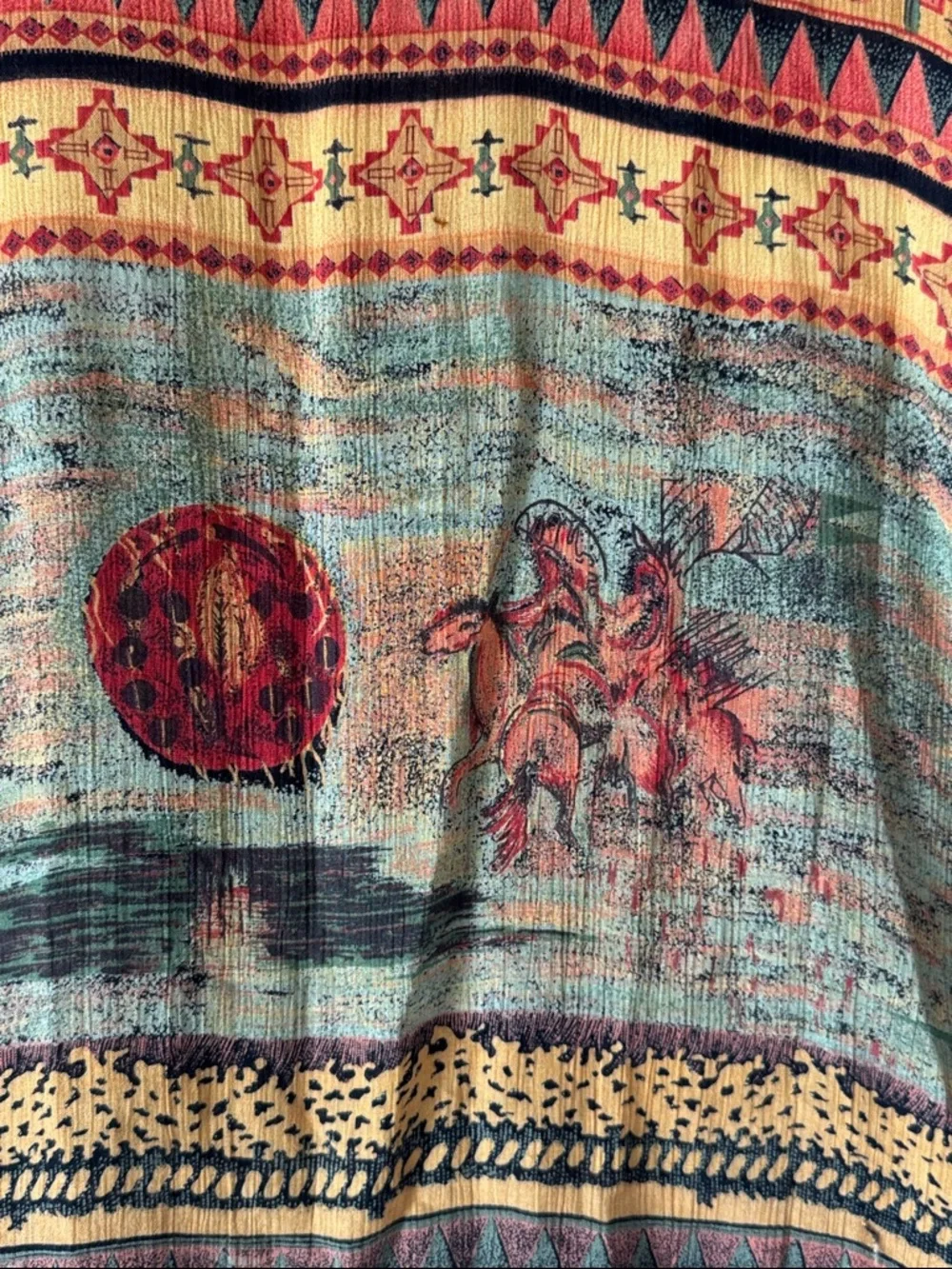 Casual Studio Size Medium Boho Tribal Print Top Short Sleeve Southwest Aztec - Picture 5 of 9